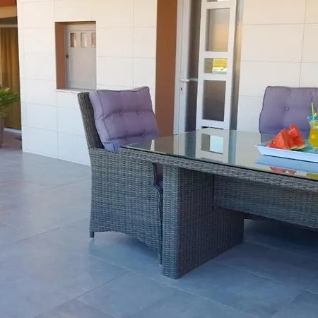 Roberta Pag -obiteljska Kuca Prizemnica Sa 2 Odvojena Apartmana Od Toga Jedan Moderan Luxuzniji, Pogled Na Sa Velikih Terasa, Dvosobni *